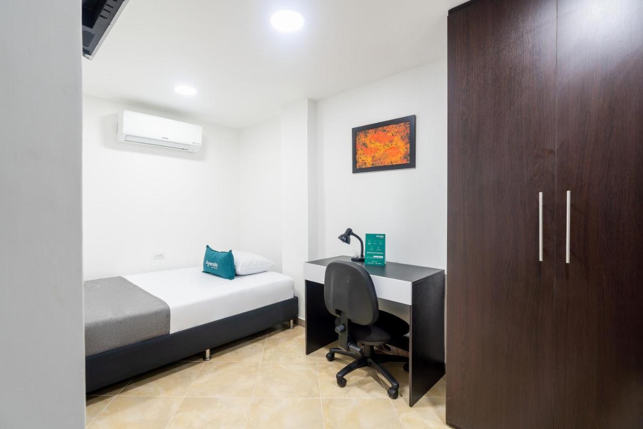Ayenda Coliving La 78A Hotel Medellin Ngoại thất bức ảnh