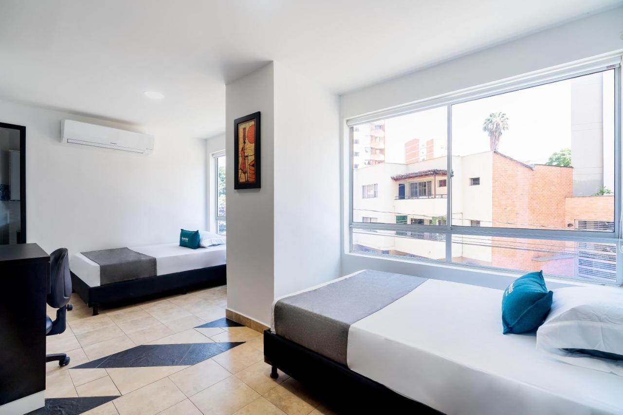 Ayenda Coliving La 78A Hotel Medellin Ngoại thất bức ảnh