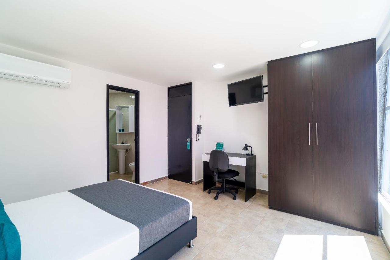 Ayenda Coliving La 78A Hotel Medellin Ngoại thất bức ảnh